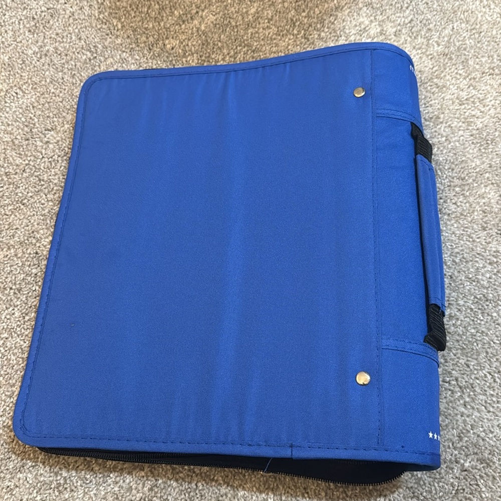 Five Star Zipper Binder, 2 Inch 3-Ring Binder for School - Picture 5 of 5